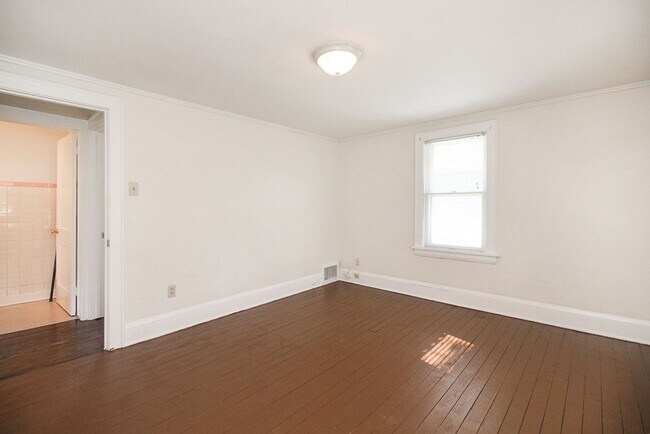 Building Photo - Upland Ave. 333