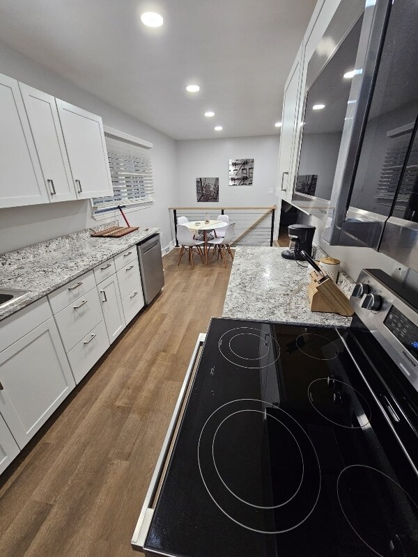 Building Photo - 822 Brownwood Dr NW