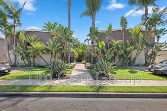 Building Photo - 271 16th Pl