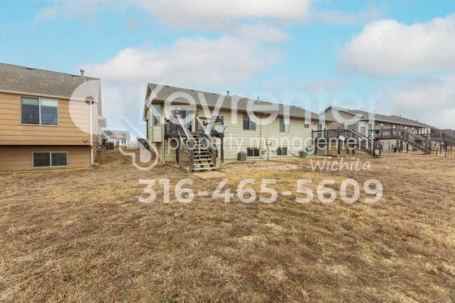 Building Photo - 2315-2317 E Coolwater St Duplex