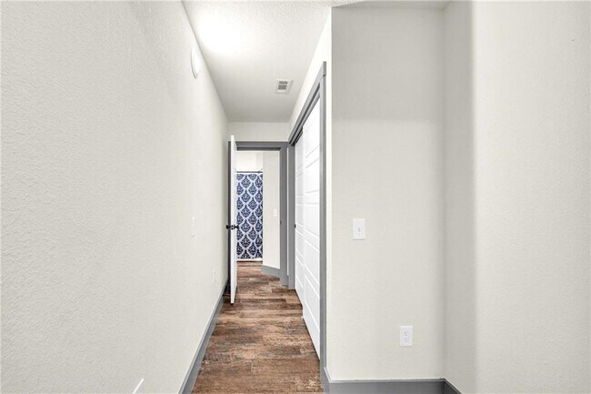 Building Photo - 36 Spring Creek Ct