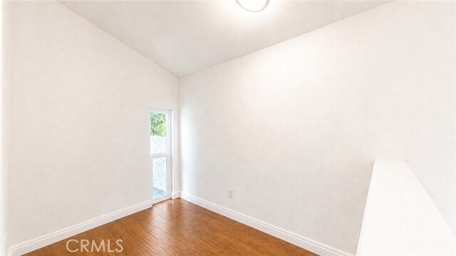 Building Photo - 1002 W Huntington Dr