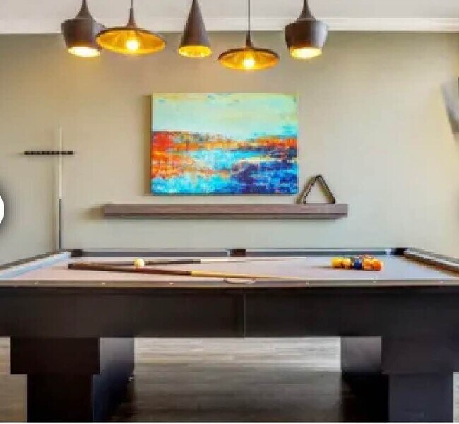 Building Photo - 2424 South 41st Street