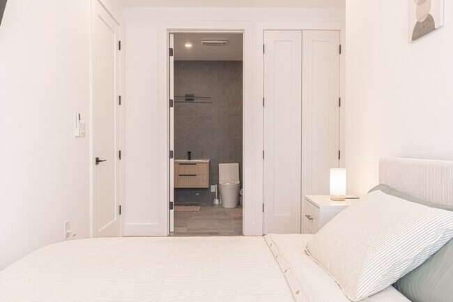 Building Photo - 233 Covert St.