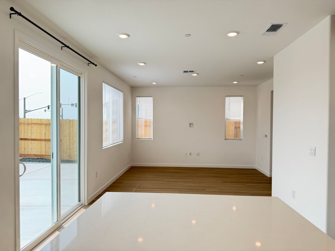 Building Photo - 8333 Mincey Wy