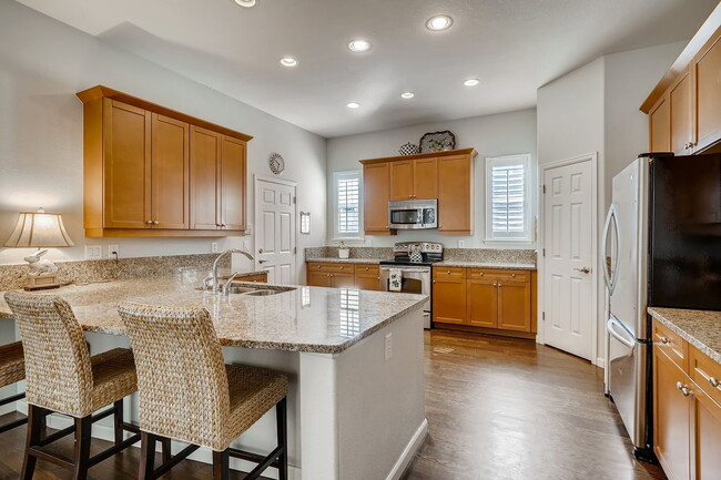 Building Photo - 1020 Ulster St