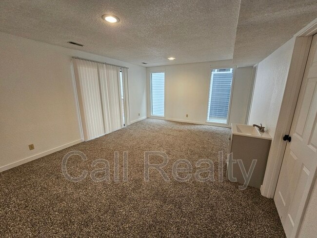 Building Photo - 4306 Ella Rd