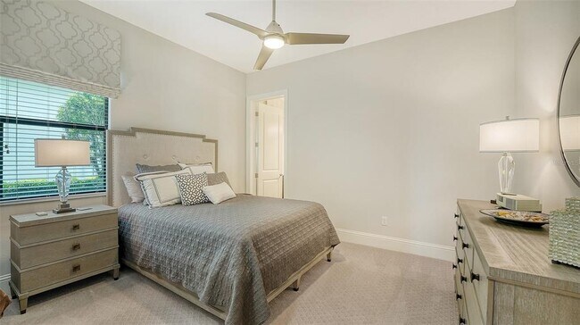 Building Photo - 4914 Benito Ct