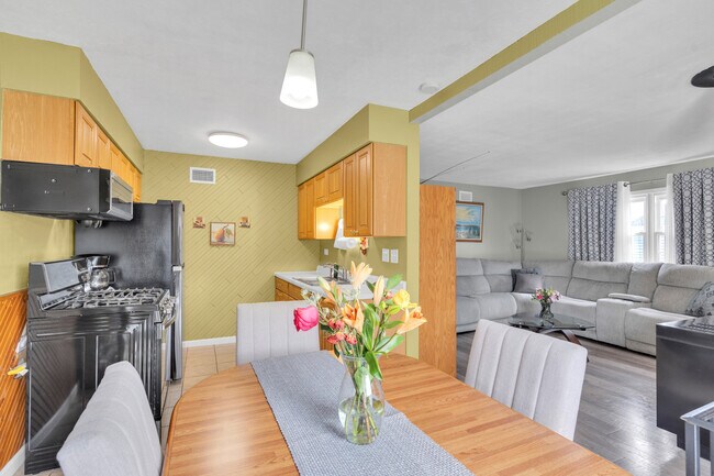 Building Photo - 1314 Ely Ct