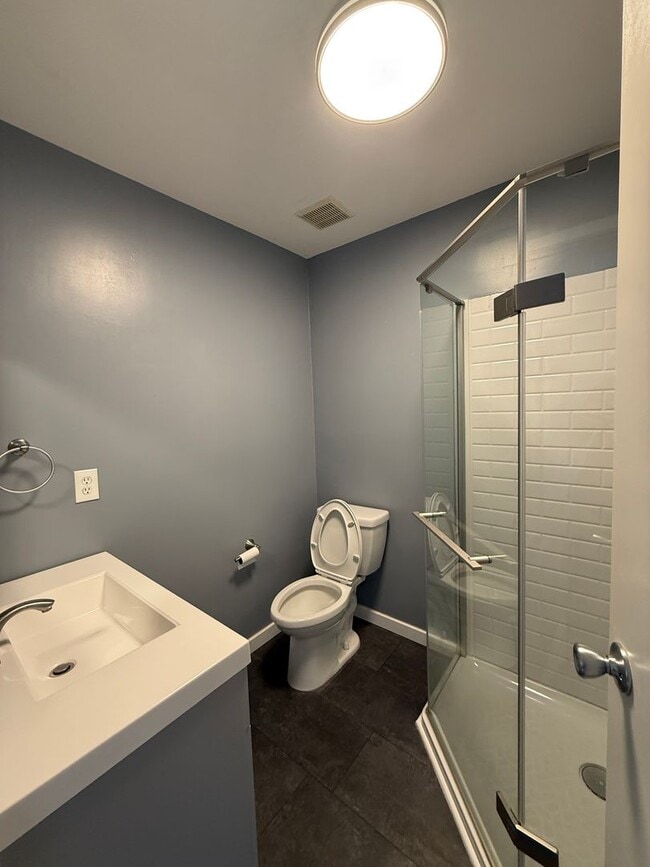 Building Photo - 1230 Searchlite Ct