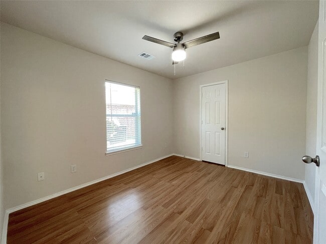Building Photo - 9030 Canton Park Ln