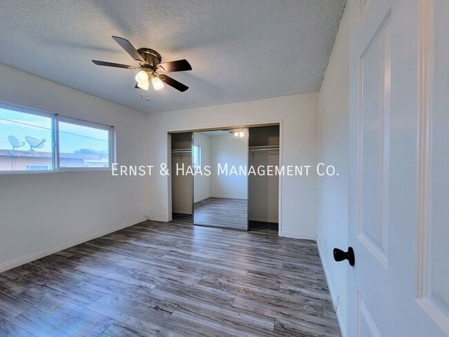 Building Photo - 5050 Linden Ave