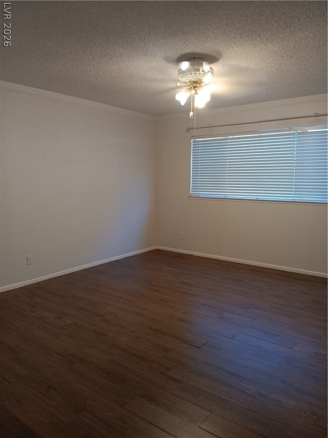 Building Photo - 6221 Peppermill Dr