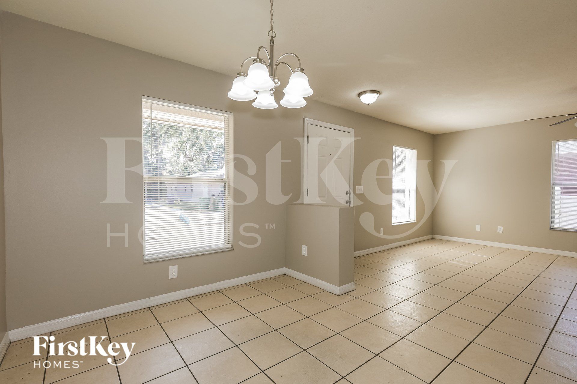 Building Photo - 1212 E 108th Ave