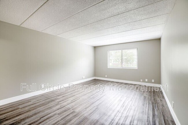 Building Photo - 1640 N 56th St