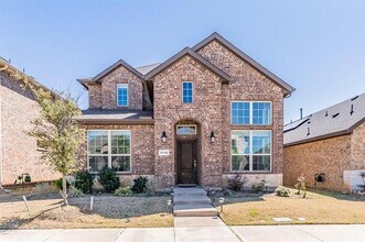 Building Photo - 2444 Evening Stone Dr