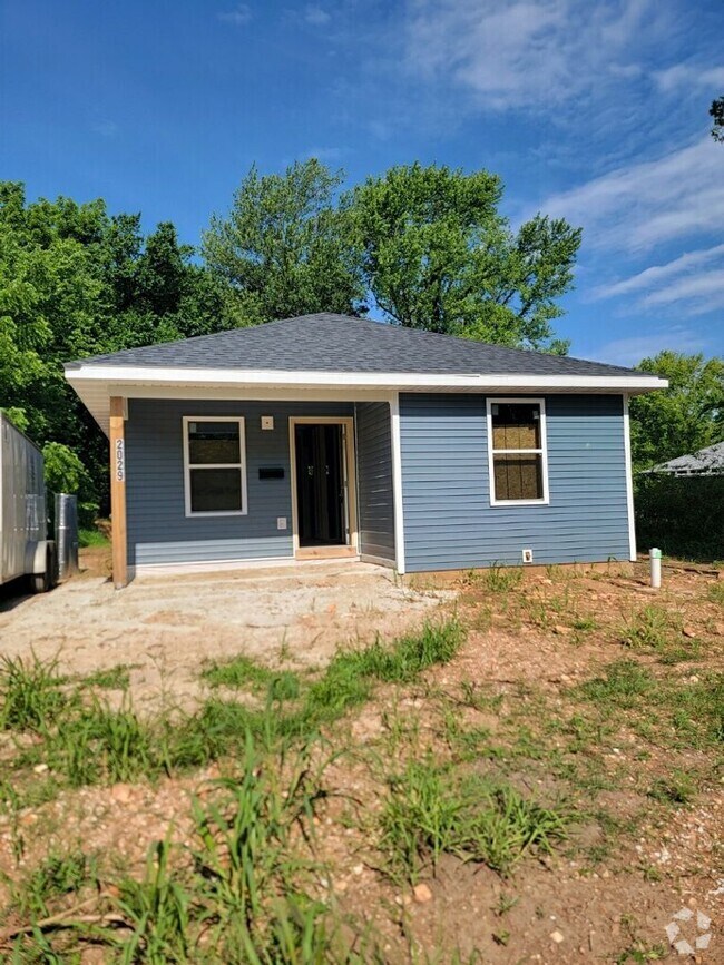 Building Photo - Coming soon!!!! Preleasing!