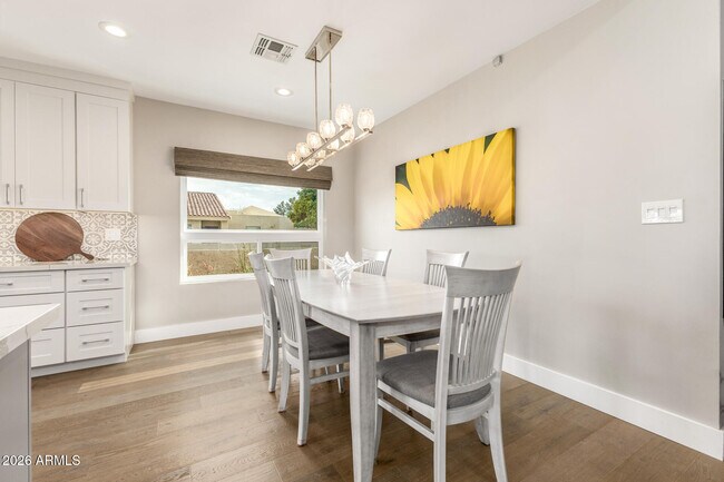 Building Photo - 5137 N 79th Pl