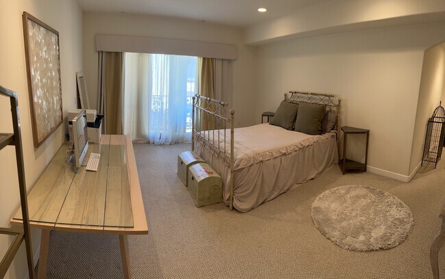 Building Photo - 12026 Rhode Island Ave