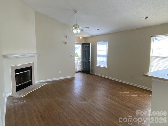 Building Photo - 9617 Rau Ct