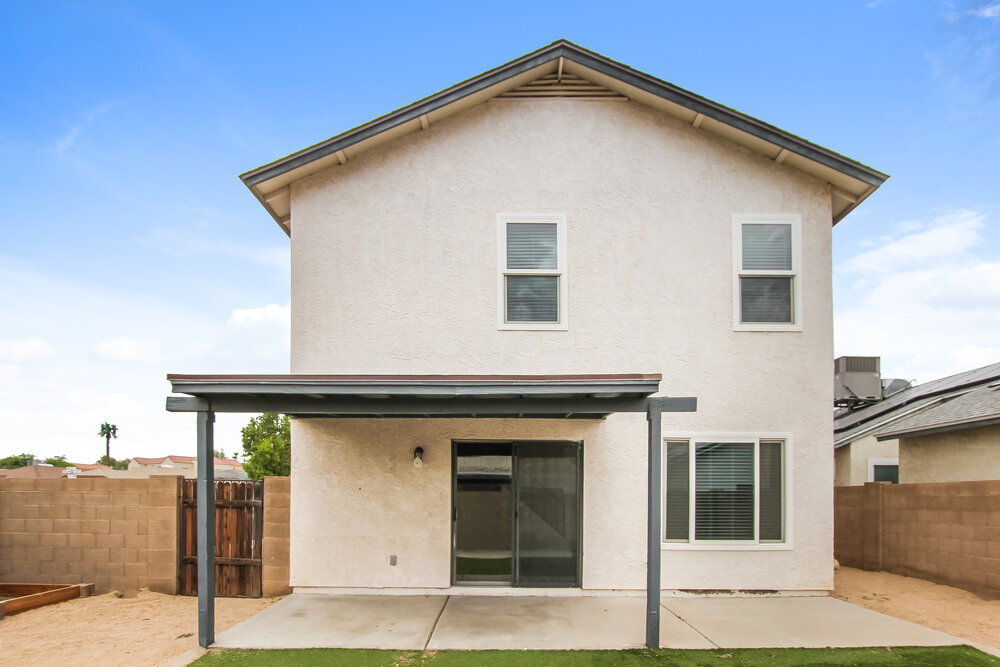 Building Photo - 8737 W Bluefield Ave