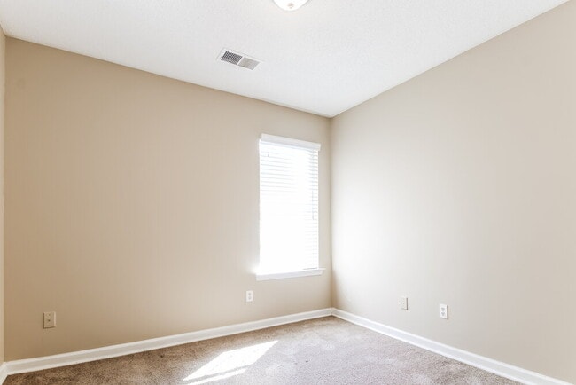 Building Photo - 9771 Misty Bay Cove