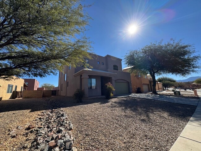 Building Photo - 3BR/2.5BA/2CG, 2072 sq.ft. rental in Sierr...