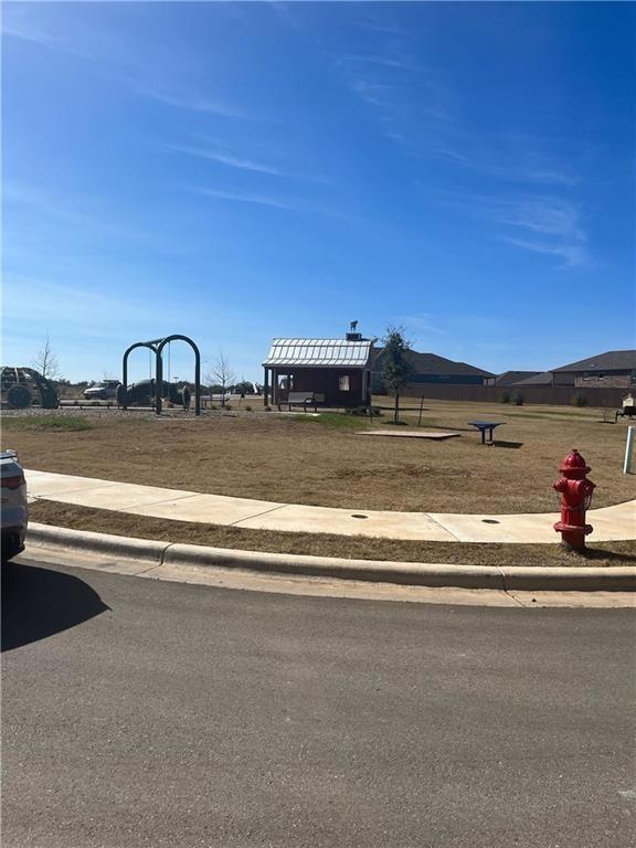 Building Photo - 121 Slenderleaf Dr
