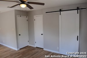 Building Photo - 204 Royal Dr