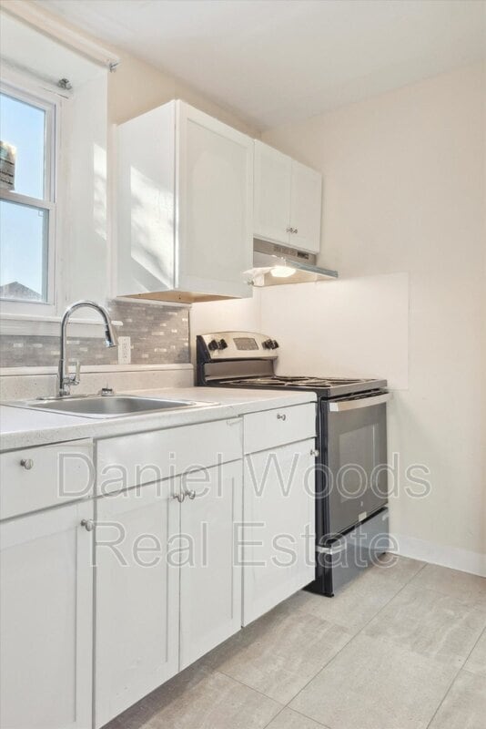 Building Photo - 758 S 52nd St