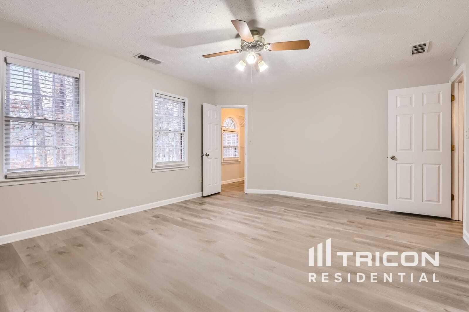 Building Photo - 255 Mercedes Trail