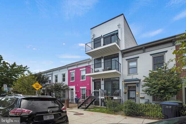 Building Photo - 1640 4th St NW
