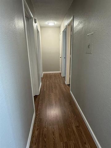 Building Photo - 6212 Kary Lynn Dr S