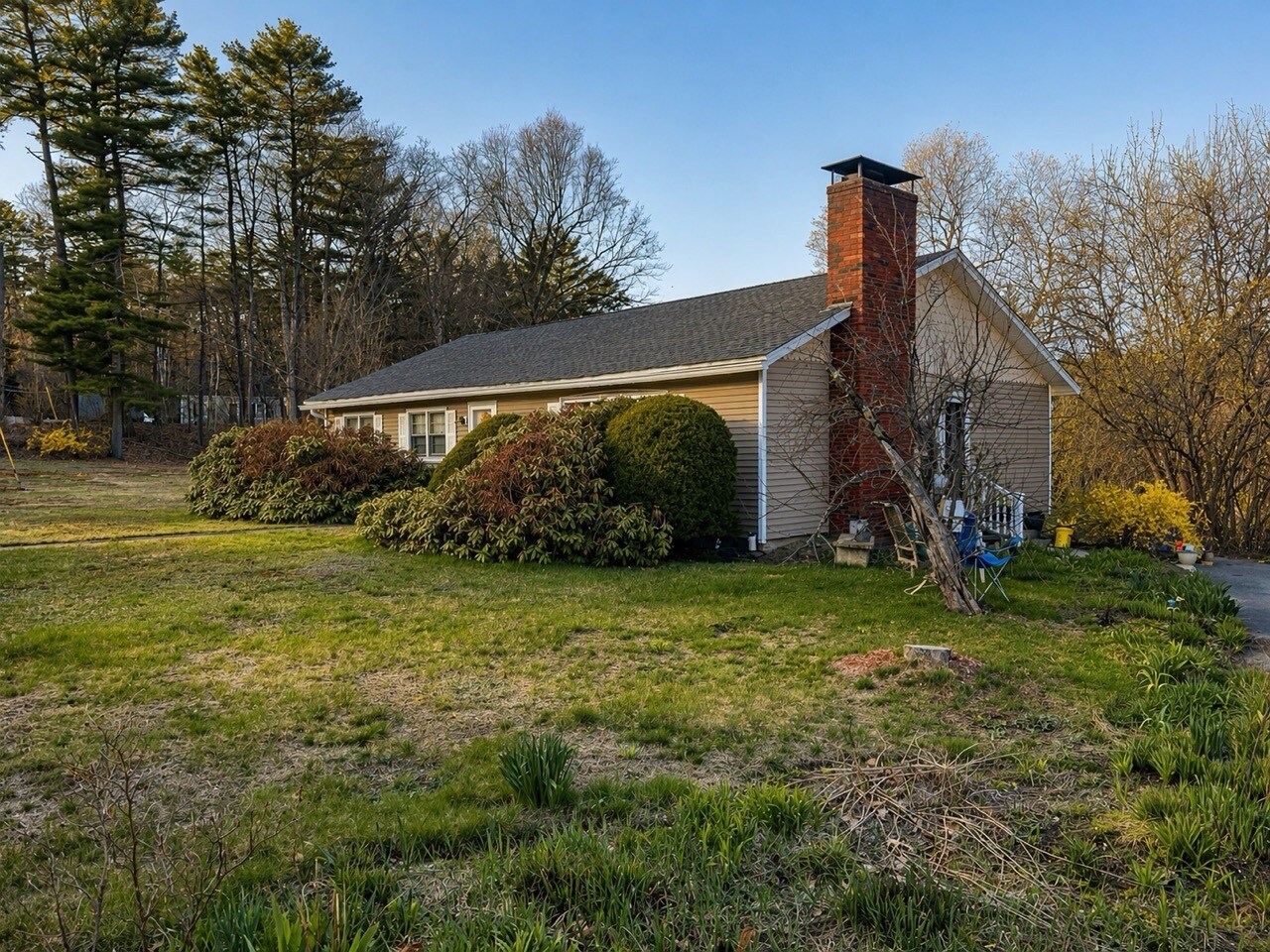 Building Photo - 45 Greer Rd