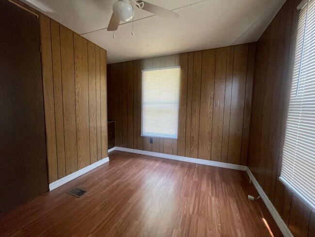 Building Photo - 12616 Orange Lk Dr