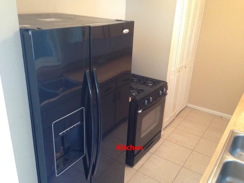 Building Photo - 1257 London Ave