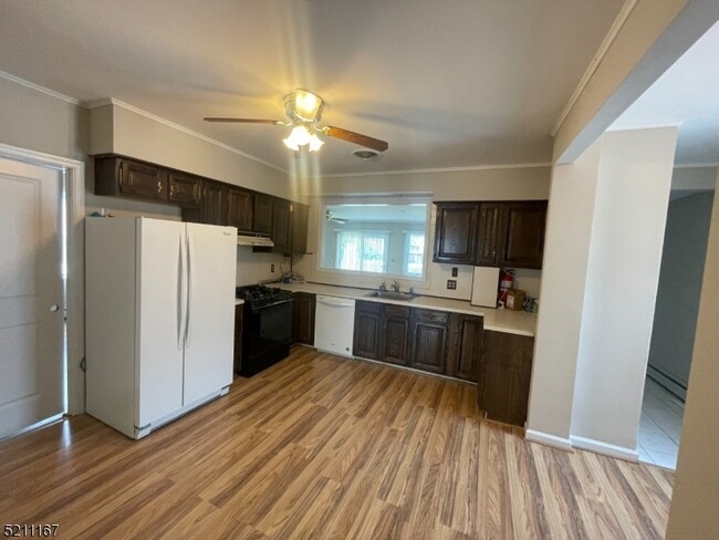 Building Photo - 50 Myrtle Ave