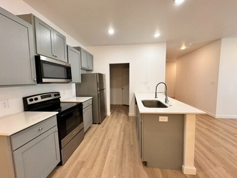 Building Photo - 5719 Kemper St