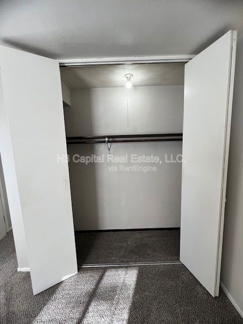 Building Photo - 121 St Louis Rd