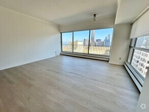 Building Photo - Corner Unit Condo w/Bay Views