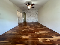 Building Photo - 375 Bonair St