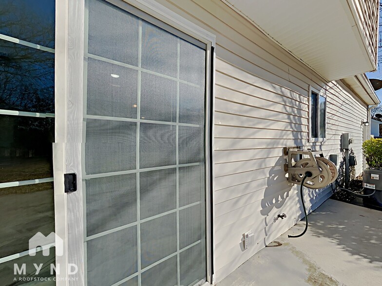 Building Photo - 3403 Southern Ginger Dr
