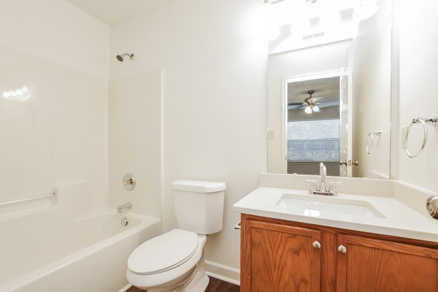 Building Photo - 4089 Counselors Dr