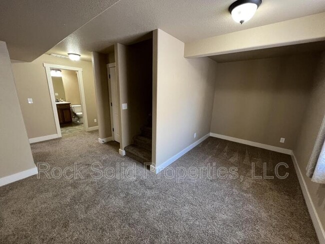Building Photo - 3712 Gunsmoke Rd