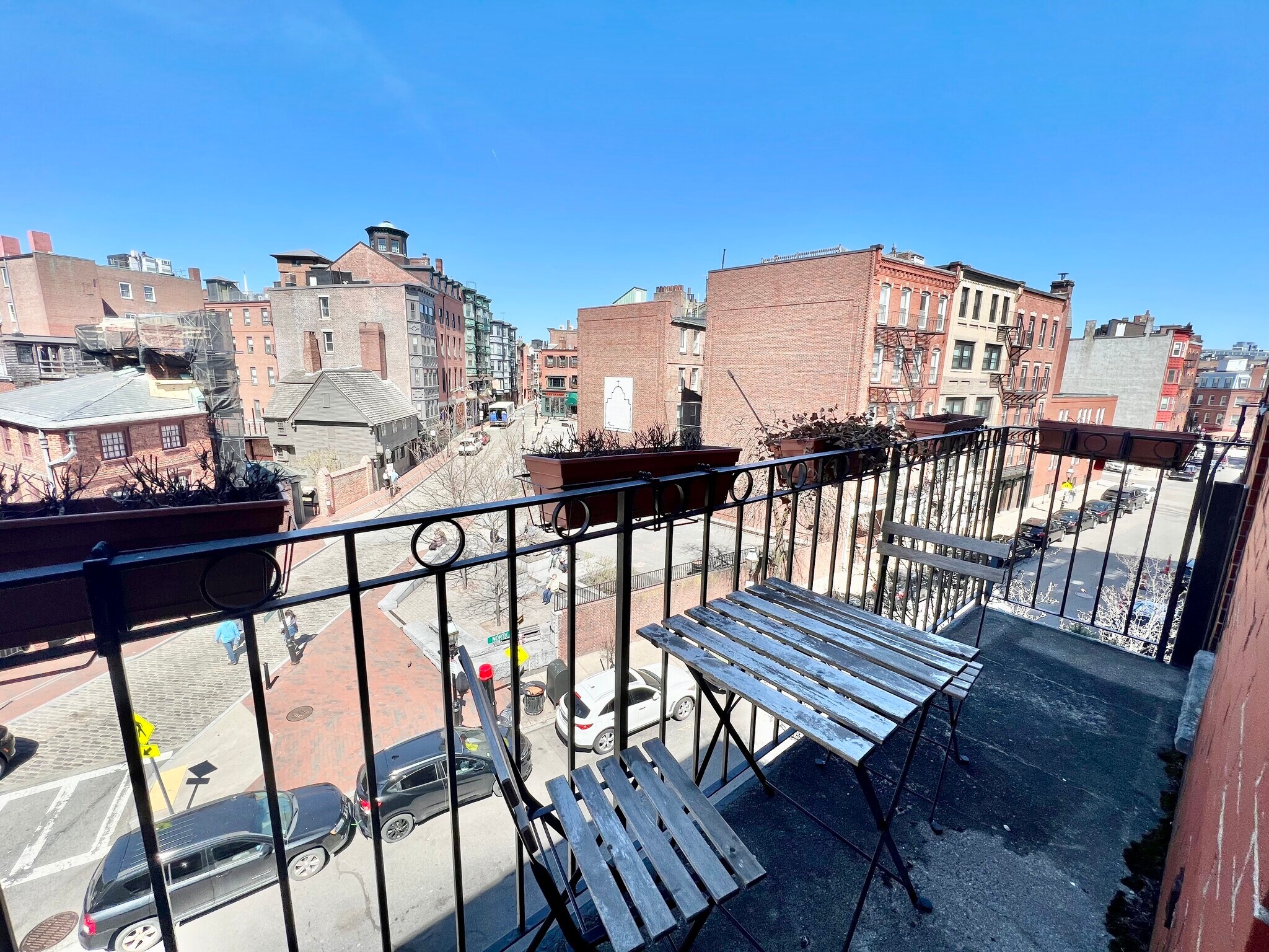 Building Photo - 187 North St