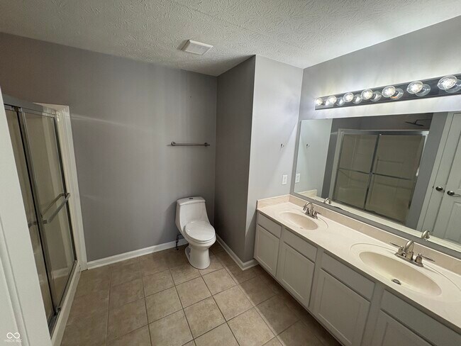 Building Photo - 9059 Rider Dr