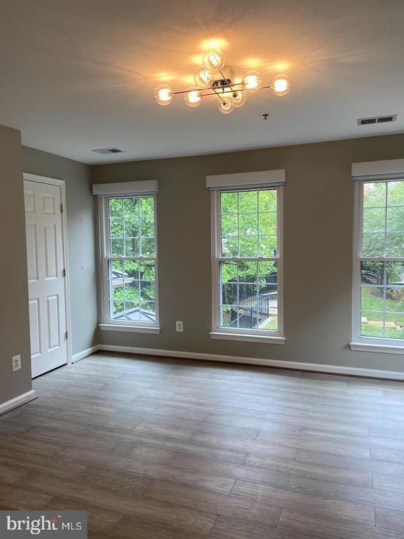 Building Photo - 4465 Beacon Grove Cir