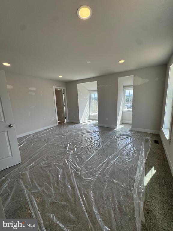 Building Photo - 3125 Overlook Dr