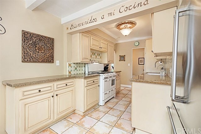 Building Photo - 34010 Street of the Amber Lantern