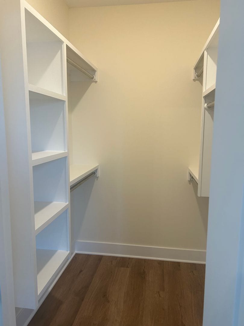 Building Photo - 17008 Kashmir St